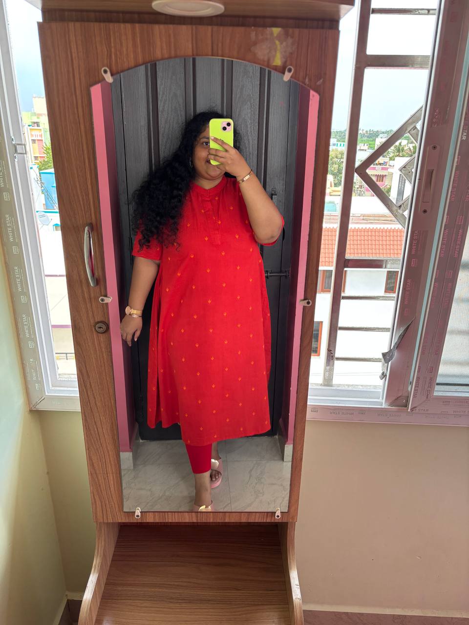 Red Kurti